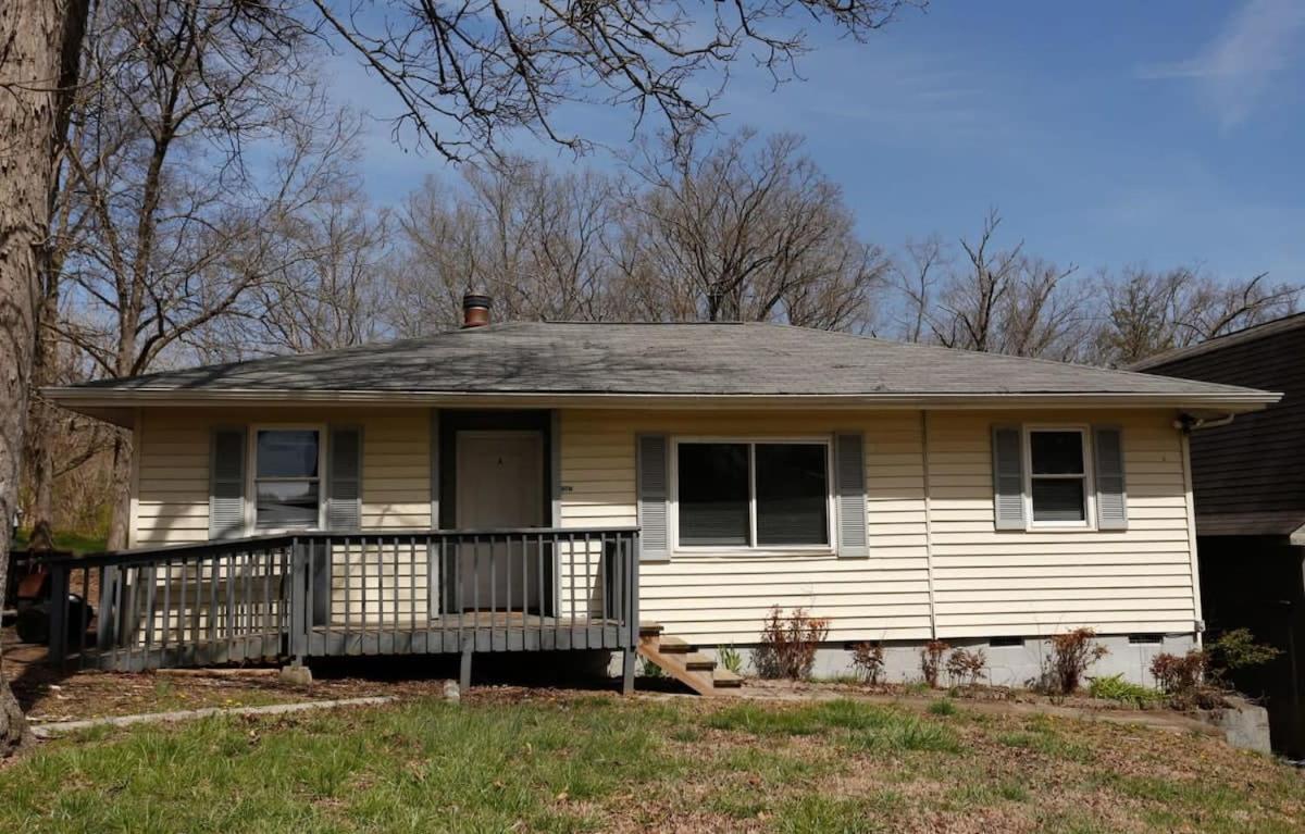 Cozy Retreat For Your Upcoming Trip Knoxville Exterior foto